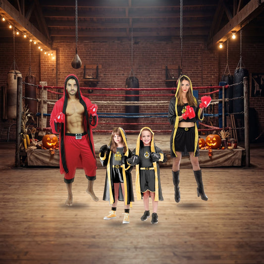 Couple and family in LOLA STARS boxing costumes in a boxing ring